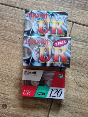 4 x Maxell UR 60 MC Audio Kassetten + 1 x UR 120 Leerkassette NeuSealed