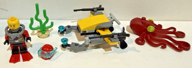 LEGO CITY: Deep Sea Scuba Scooter 60090 Diver  & Octopus