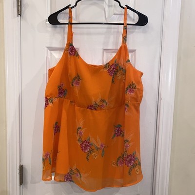 TORRID FLORAL CHIFFON  BABYDOLL TOP SIZE 2 2X NWT RV $38.90