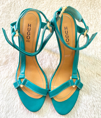 Vintage HUGO BOSS Leather Heeled Sandals   Turquoise Blue