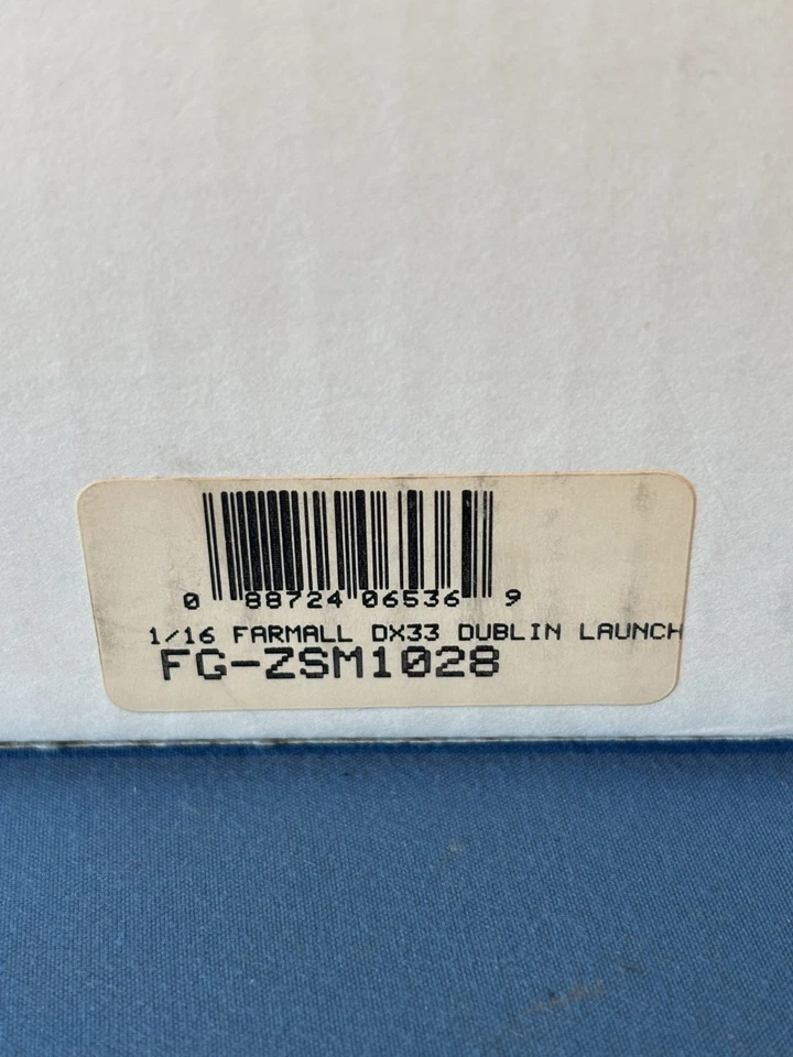 1/16 Case IH DX33 "Special Edition" 1 of 100 Farmall Media Launch Signed by ERTL - Image 3 of 4