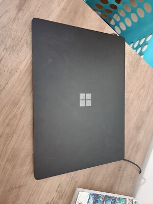 Microsoft Surface Laptop 3 13.5'' (256GB SSD, Intel Core i7 10th Gen., 3.90 GHz,