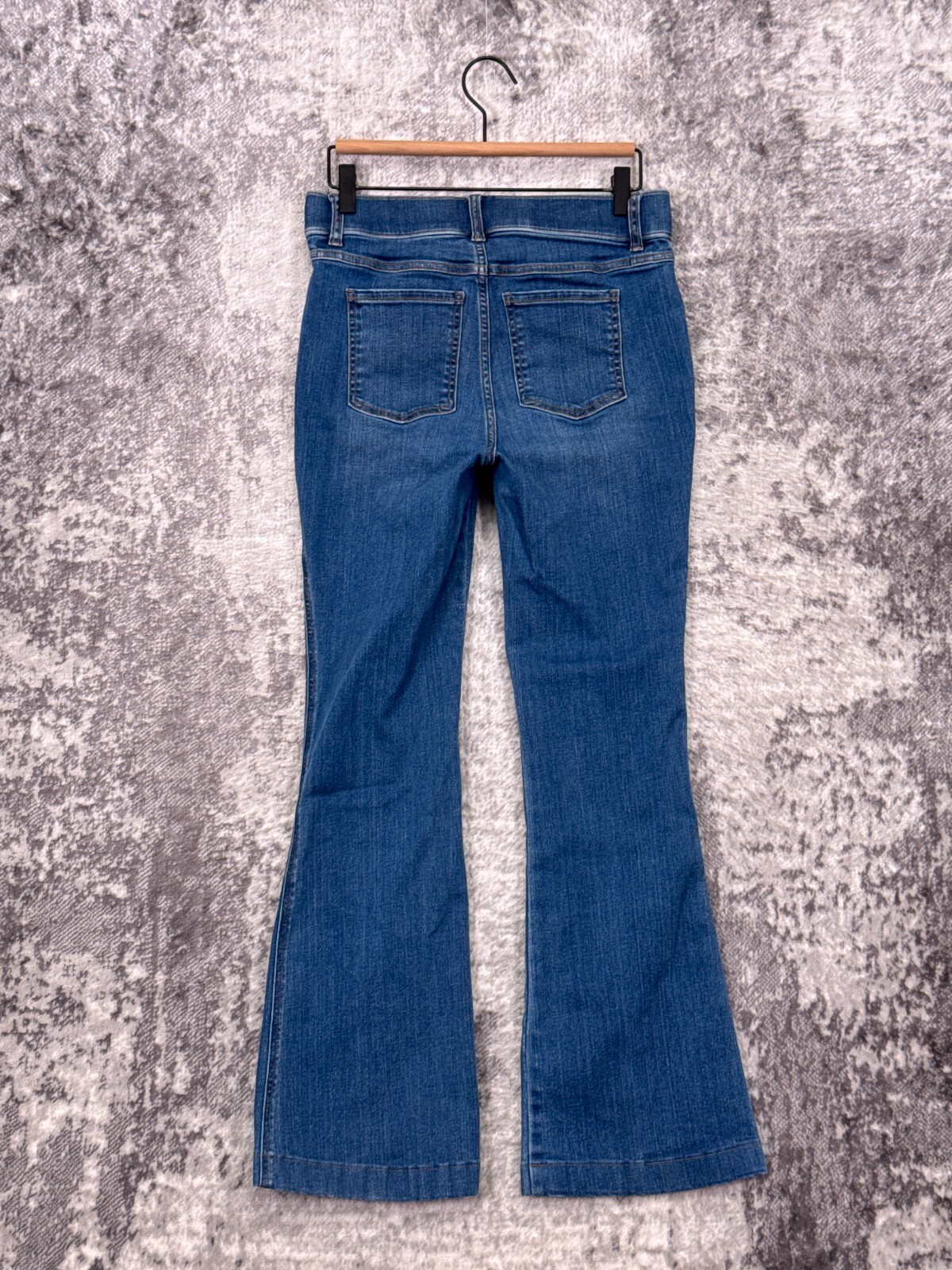 SPANX Jeans Medium Womens SPANXShape Pull On Flar… - image 2