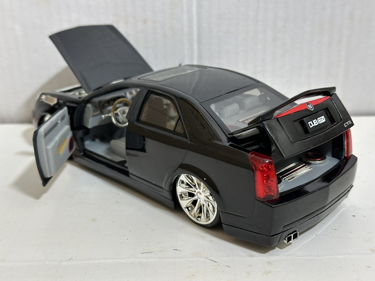 JADA DUB CITY 2002 CADILLAC CTS BLACK 1:24 DIECAST MODEL CAR