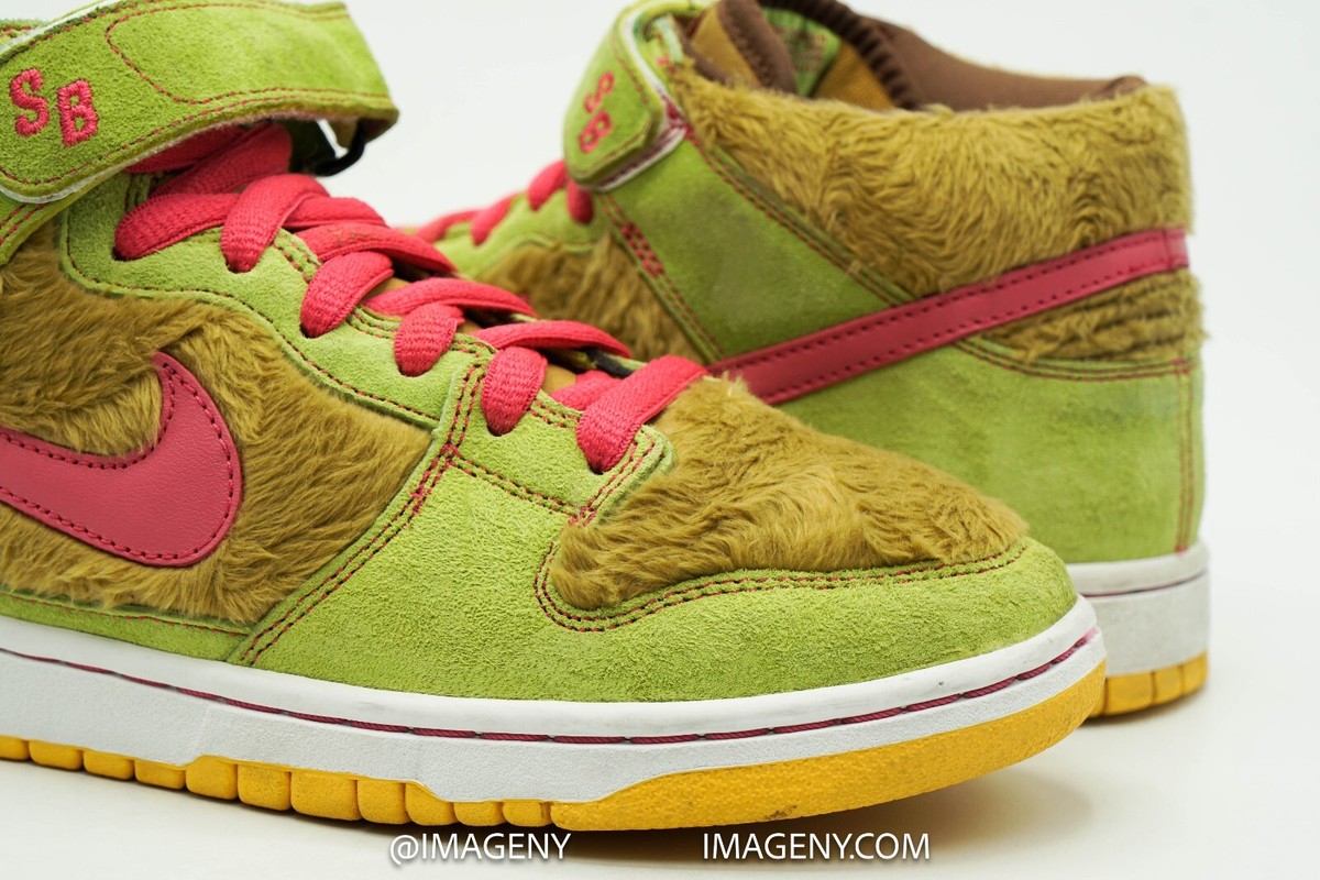 NIKE DUNK SB MID USED SIZE 7 MAMA BEAR LIGHT UMBER