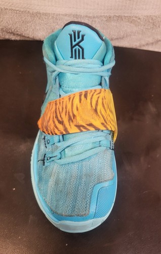 Nike Kyrie 6 - Jungen Oracle Aqua Leopardenmuster "hungrig" Basketballschuhe Größe 5y