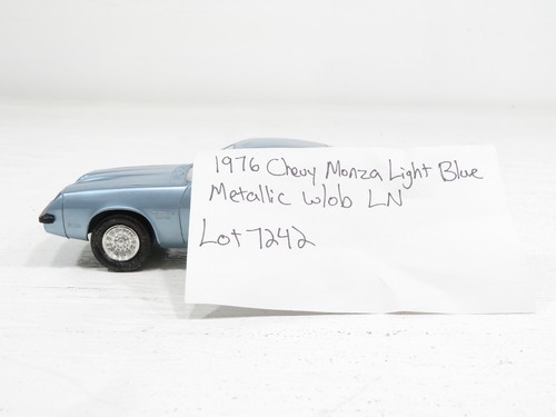 AMT 1976 Chevy Monza Light Blue Metallic w/OB LN 7242 NIB - Picture 8 of 9