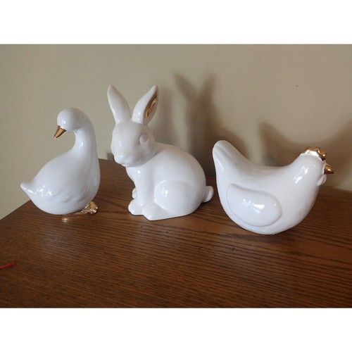 Ceramic Easter Farm Animals Bunny Chicken Goose White Gold Target Set (3) - 第 1/12 張圖片