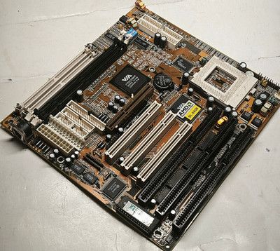 Super Socket 7 AT Soltek SL-54U5 Ver: D2 / D6 (VIA MVP3) ISA, PCI, AGP + Bonus