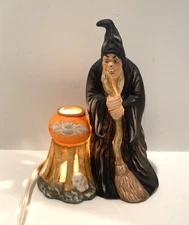 Vintage The Good Company Halloween Ceramic Witch w/ Broom Cauldron Lighted WORKS