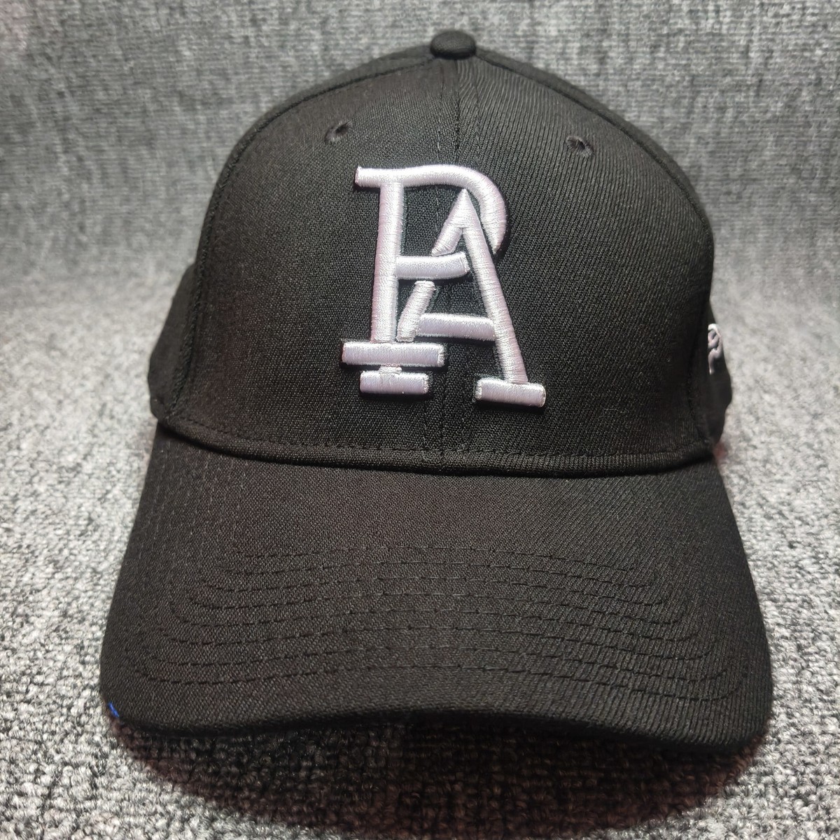 New Era 39THIRTY Black Stretch Fit Hat Cap Silver RA Logo EST 1870