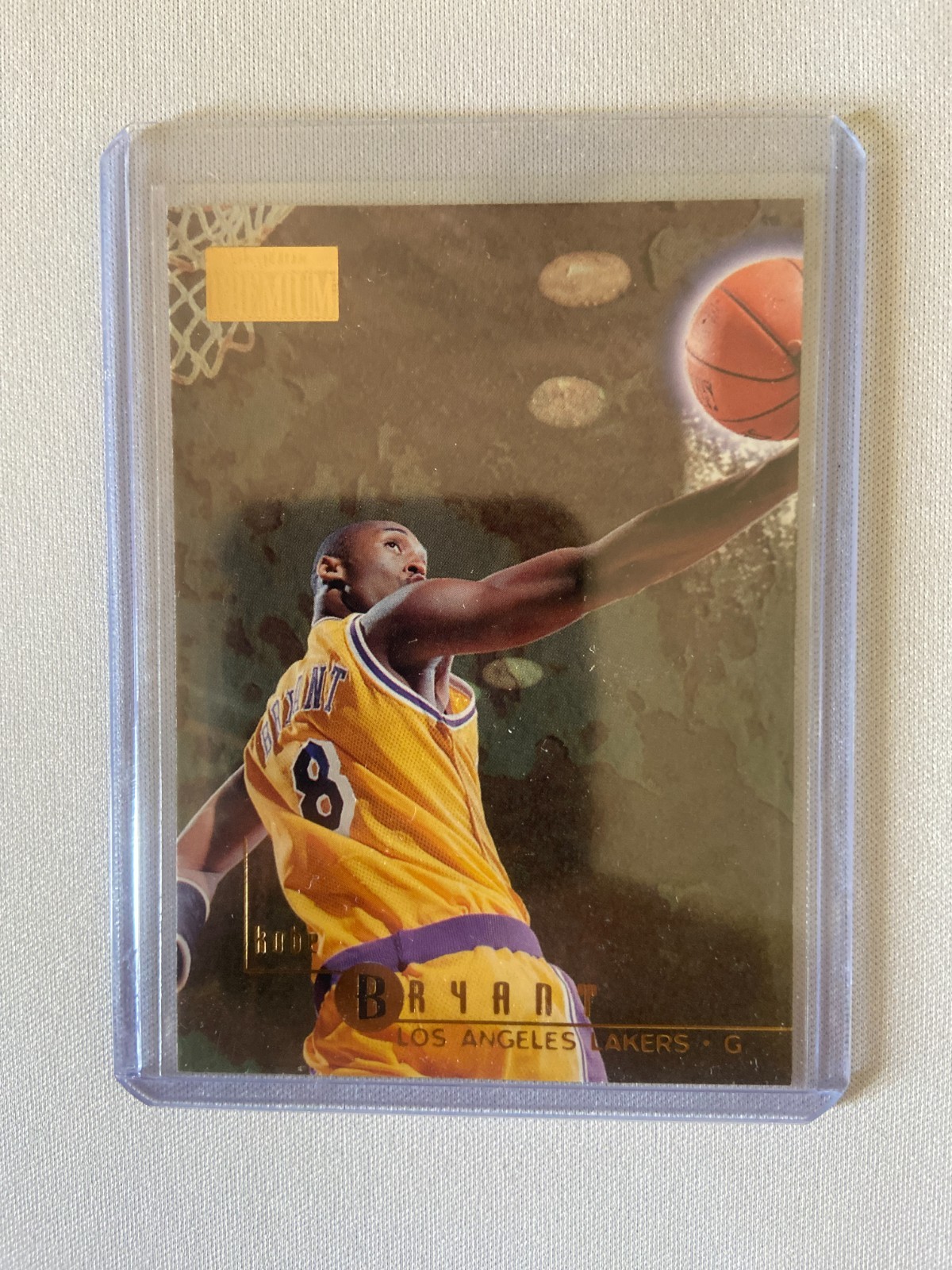 Kobe Bryant 1996 Skybox Premium #55 Base Price Guide - Sports Card