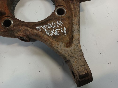 Front Passenger Right Spindle/Knuckle from 2013 Subaru Tribeca 11574293 - Picture 2 of 12