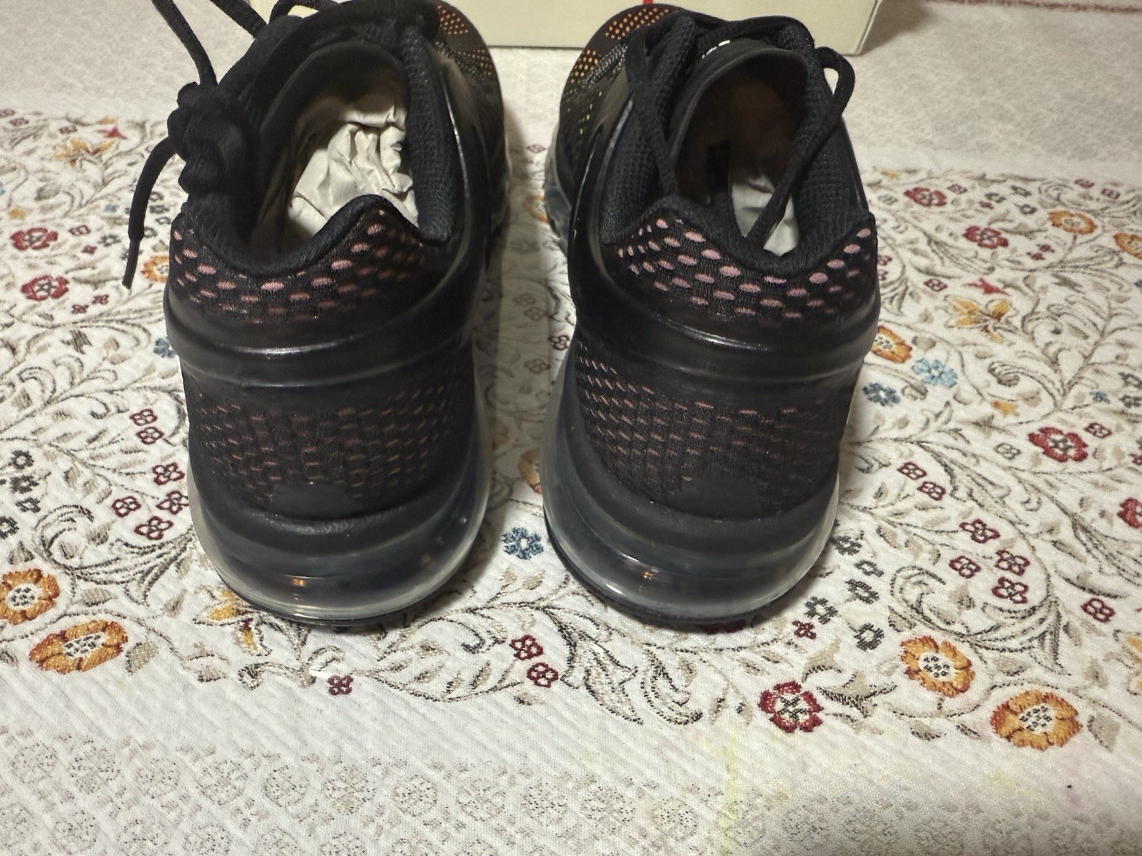 Foto 6 di 10