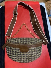 Cahres & Heka Crossbody Bag