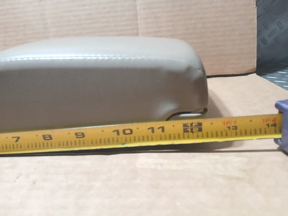 Buick LeSabre 2001-05 OEM cuero consola central reposabrazos tapa {12,5" pulgadas} bronceado Foto 4 de 4