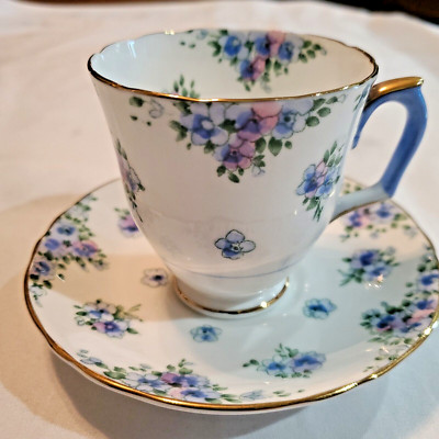 Teacup & Saucer CROWN STAFFORDSHIRE England Fine Bone China Violets w/Gold Vtg