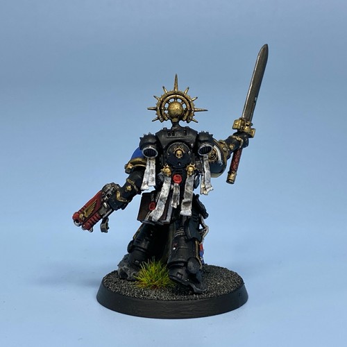 ULTRAMARINES PRIMARIS CHAPLAIN CONVERTED WARHAMMER 40,000 SPACE MARINES PAINTED - Picture 3 of 3
