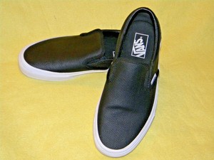 grey and rose gold vans