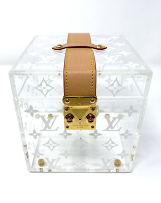 22S「Louis Vuitton」Clear Silver Trunk Box LOUIS VUITTON Monogram Transparent Plexiglass Trunk Box