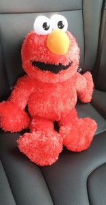 tickle me elmo batteries