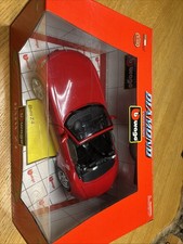 Neu und OVP Modellauto Burago - BMW Z4 in rot 1:18 Diamond Collection 