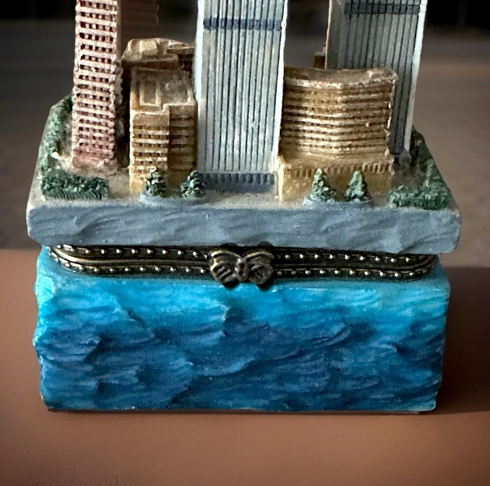 世界贸易中心铰链盒 - 纽约纪念品 - 双子塔 — 第 3/4 张图片