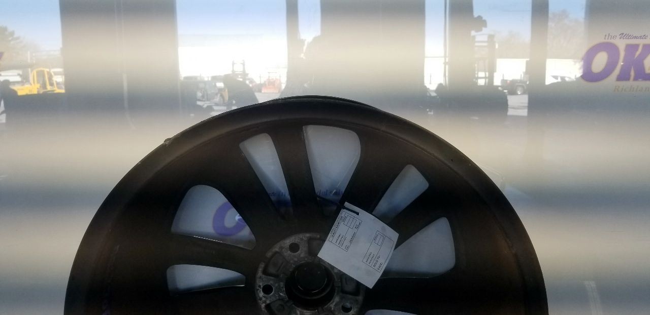 Bentley Bentayga Wheel