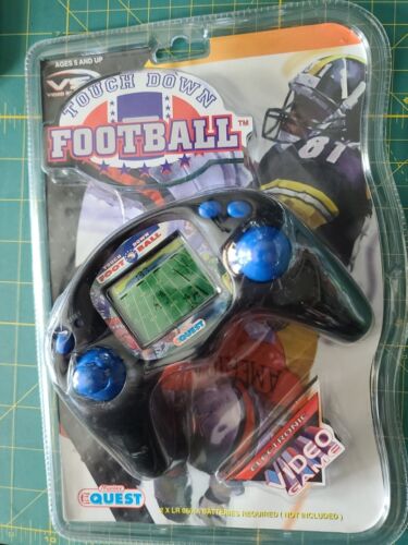 Football Electronic Handheld Video Games by Toy Quest (LCD Display) - Picture 1 of 12