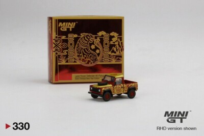 Mini GT 1:64 Land Rover Defender 90 Pickup 2022 Chinese New Year
