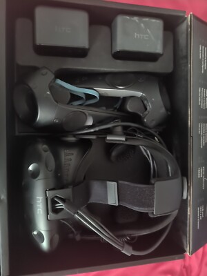 HTC Vive Semi Full Kit w/ Deluxe Audio Strap