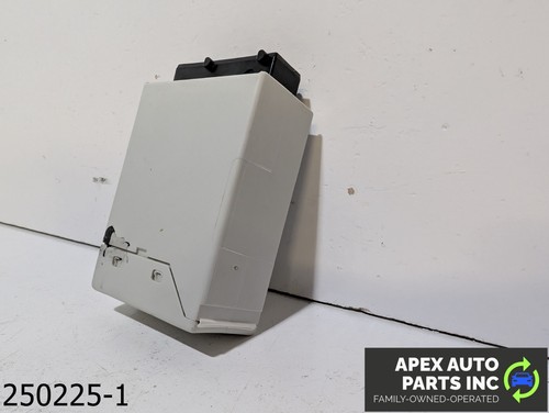OEM 2004-2007 BMW 530i 3.5L MICRO POWER MODULE - Picture 5 of 8