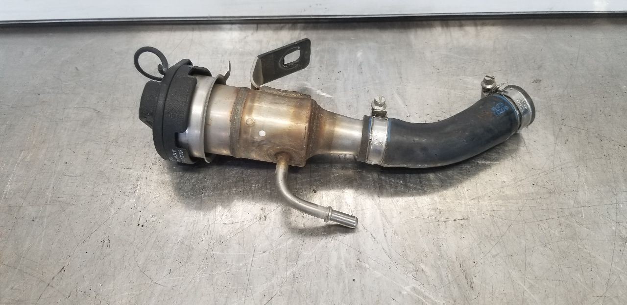Audi R8 Filler neck with flange
