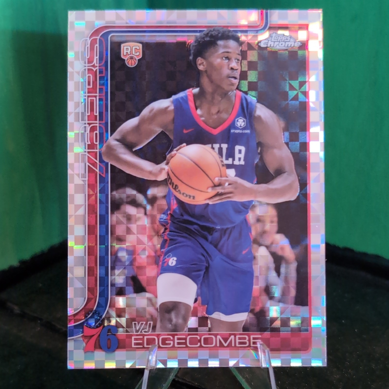 Topps 2025-26 Chrome Basketball VJ Edgecombe 76ers RC #253 X-fractor