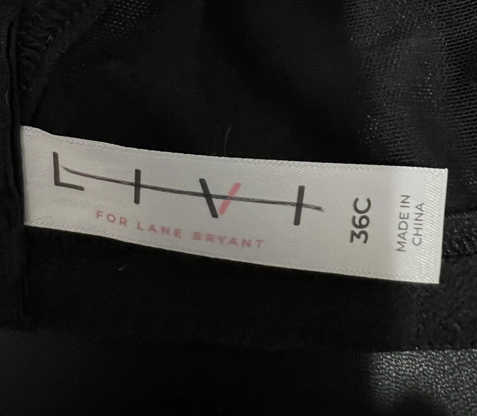 Sutiã esportivo feminino LIVI Lane Bryant 36C azul marinho sem fio acolchoado cobertura total - Imagem 2 de 4