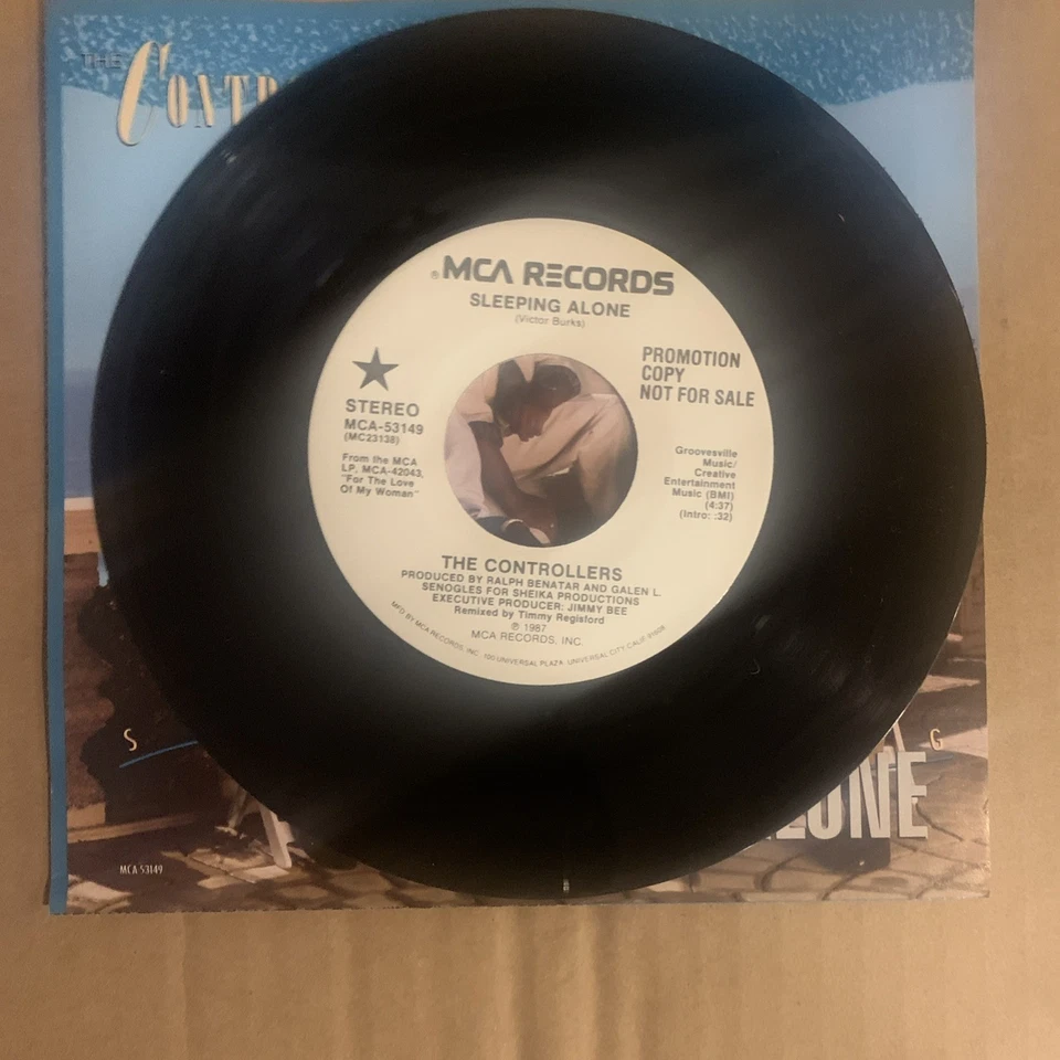 The Controllers, 45 rpm, Promo, VG+, Sleeping Alone, MCA-53149 - Image 2 of 3