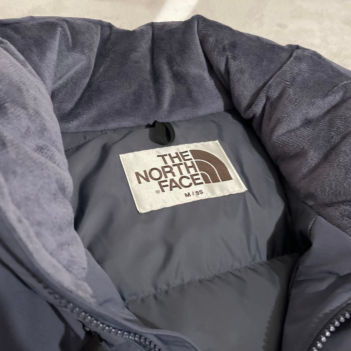 THE NORTH FACE NEILTON ON BALL JACKET Size M Gray Nearly