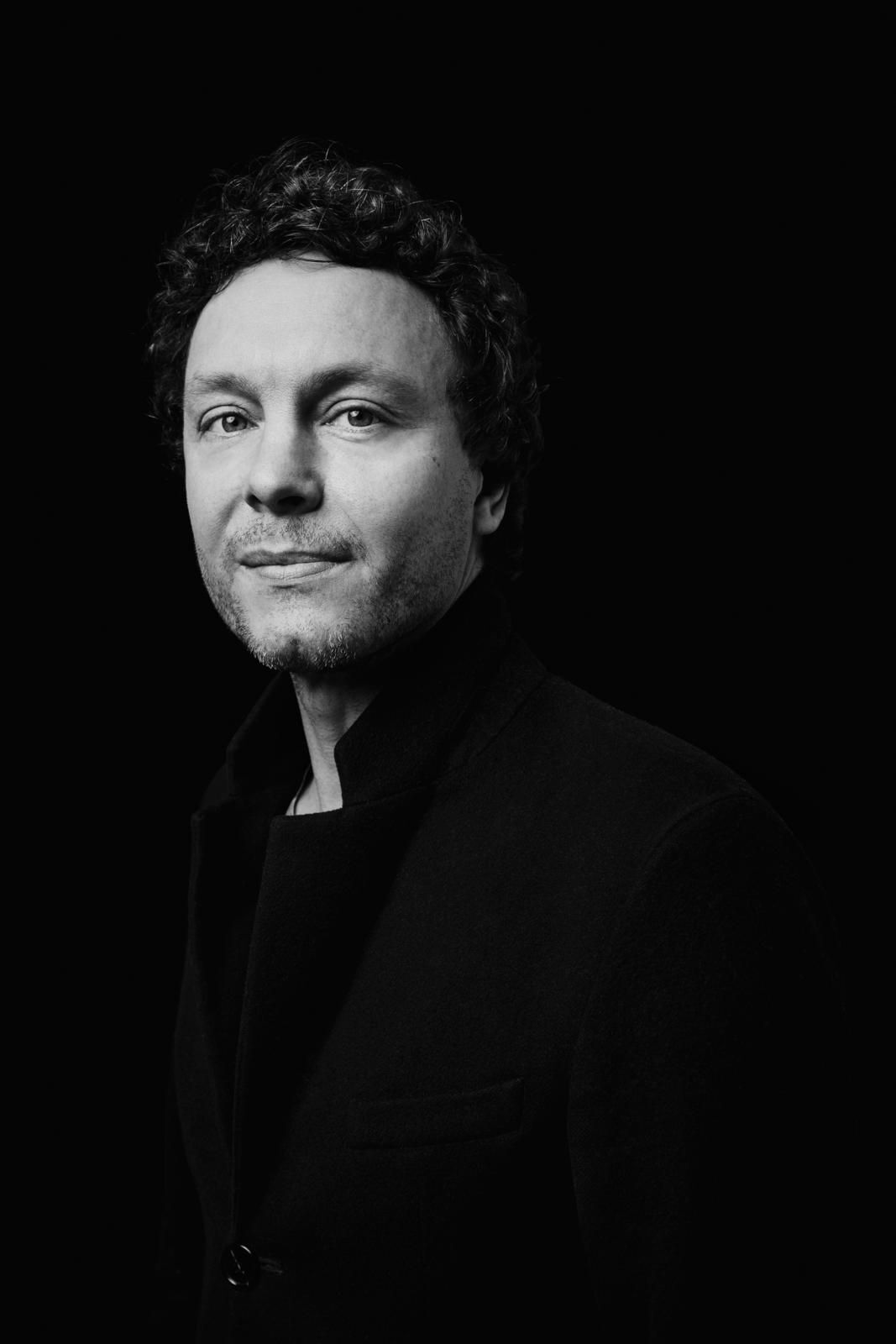 Thumbnail - Paradiso Thomas Klupp