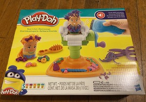 play doh buzz n cut barber shop