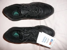 NEW Propet Stability Walker Women's 11 wide ( 2E ) Athletic walking shoe TAGS !