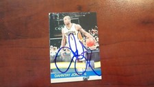 2010-11 DONRUSS  DAHNTAY JONES   AUTOGRAPHED BASKETBALL  CARD