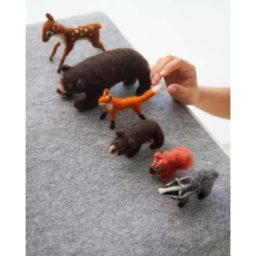 Meaningful Crafts Needle Felting Starter Kit - Forest Animals - Picture 7 of 9
