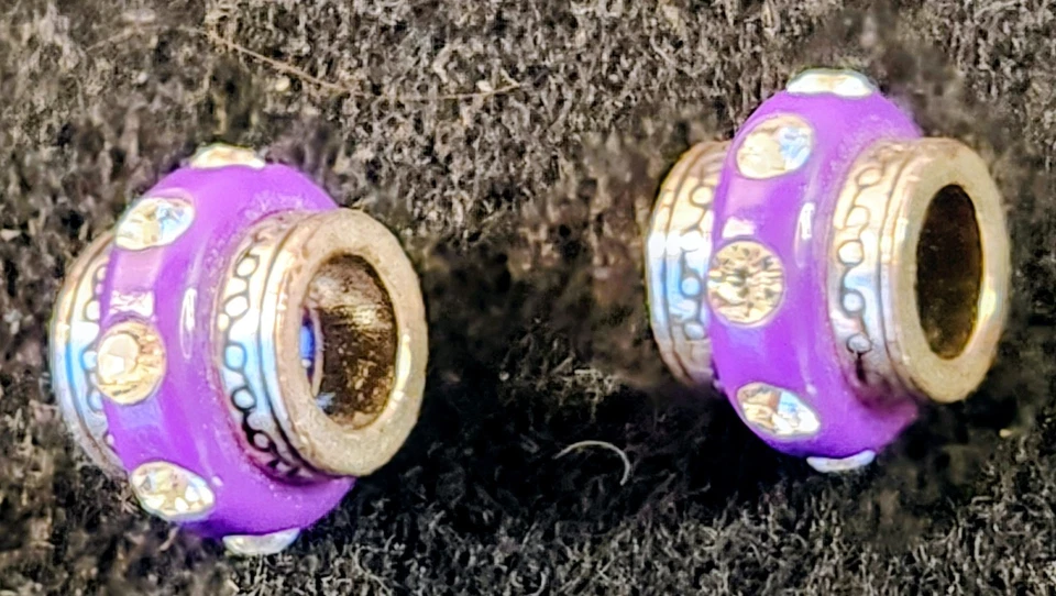 Juego de 2 cuentas espaciadoras redondas púrpura Brighton Dazzle estrás de cristal Foto 3 de 3