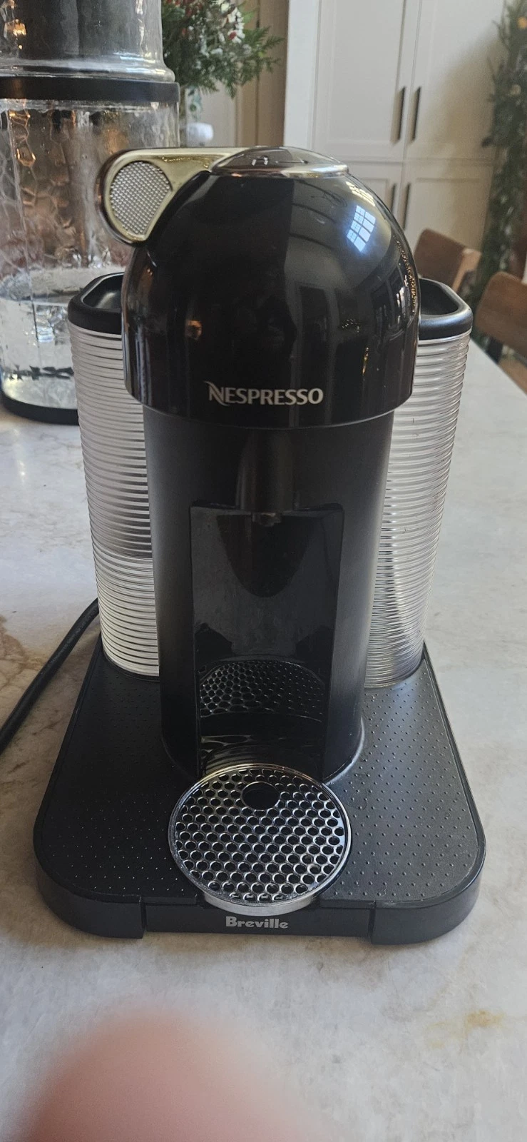 Breville Nespresso Vertuo BNV220CRO Coffee & Espresso Maker Black/Chrome