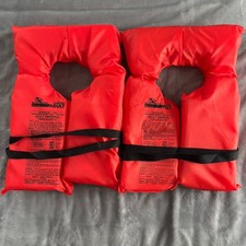 2 Stearns Universal Adult Life Vest PFD Near-Shore Buoyant Pair USCG Approved