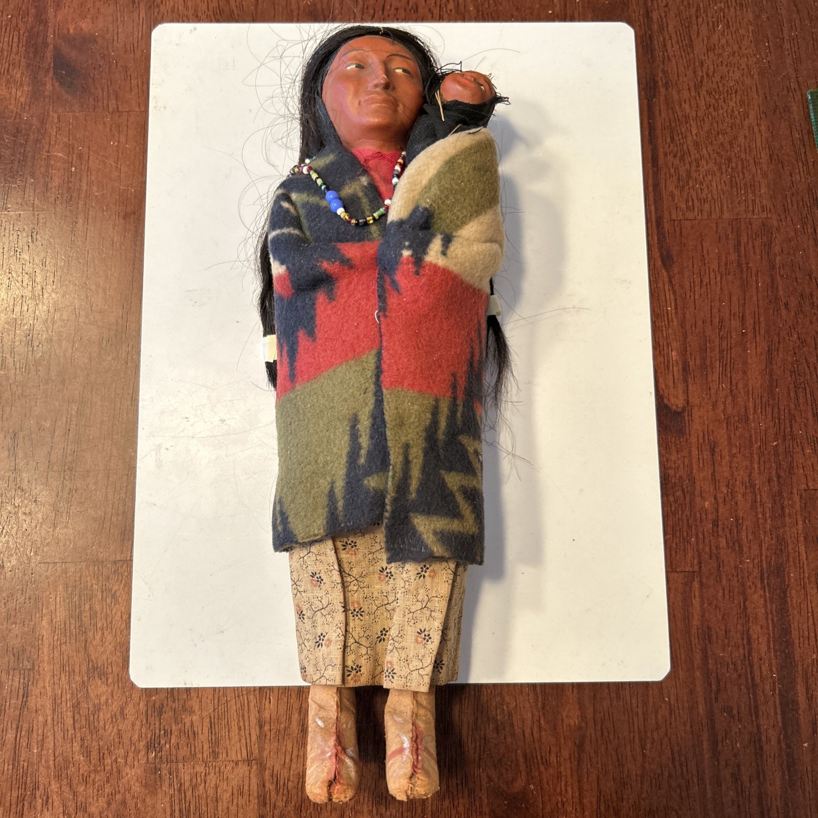 Vintage SKOOKUM BULLY GOOD INDIAN Doll 12" Papoose~Blanket Beaded Necklace VG