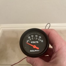 2-116 Voltmeter- 8-18volts Autometer 2645