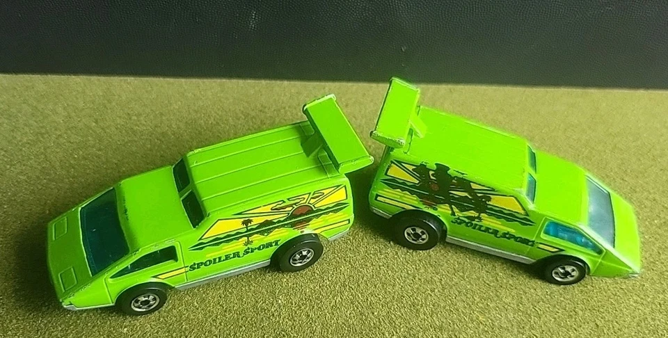 Hot Wheels Spoiler Sport Flying Colors Blackwall lote de 2 Foto 4 de 4