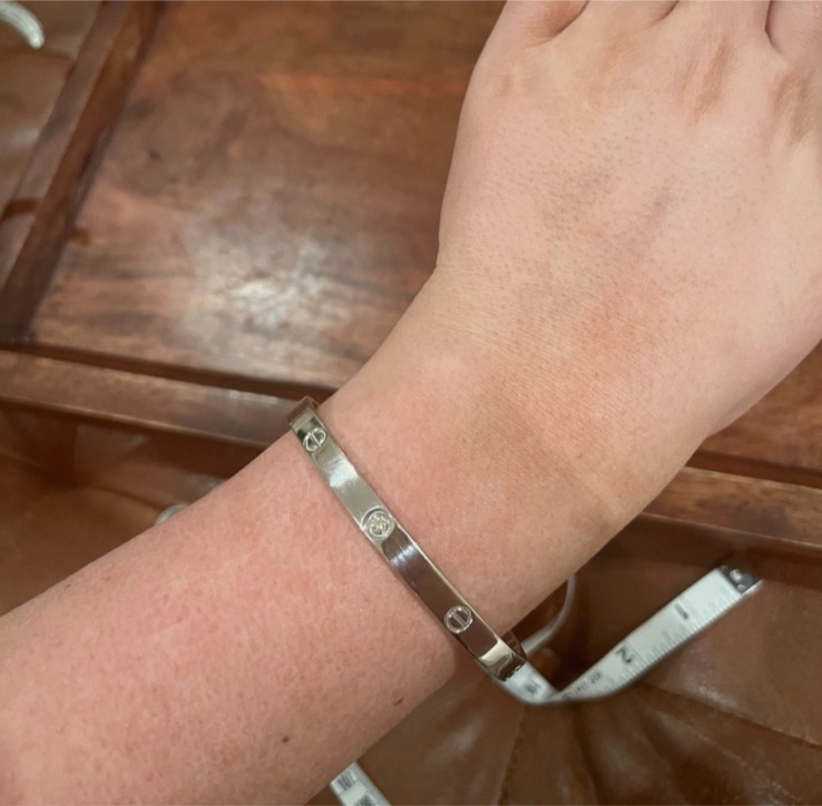 GORGEOUS Solid white gold diamond cuff bracelet b… - image 3