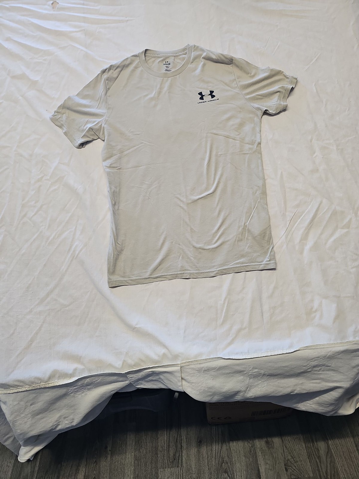 Under Armour Men's Loose Fit Logo T-Shirt - Light Grey small WW1146 image 3